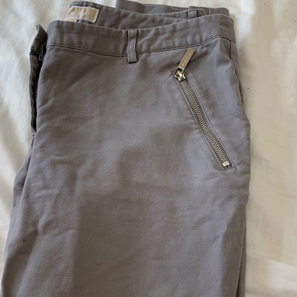 Michael Kors light Gray Chinos pants with Button Detail, zip pockets size 8 - Picture 9 of 9